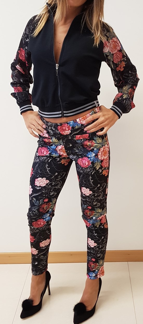 Marketexteis Tracksuits and Trousers